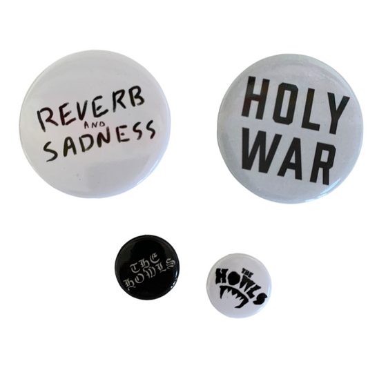 The Howls Button Set